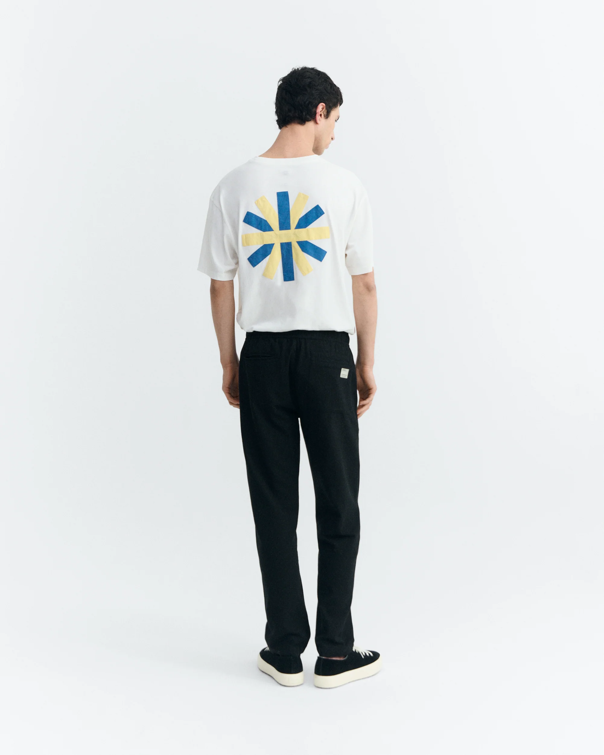 Pantalón recto negro Travel light - Image 5