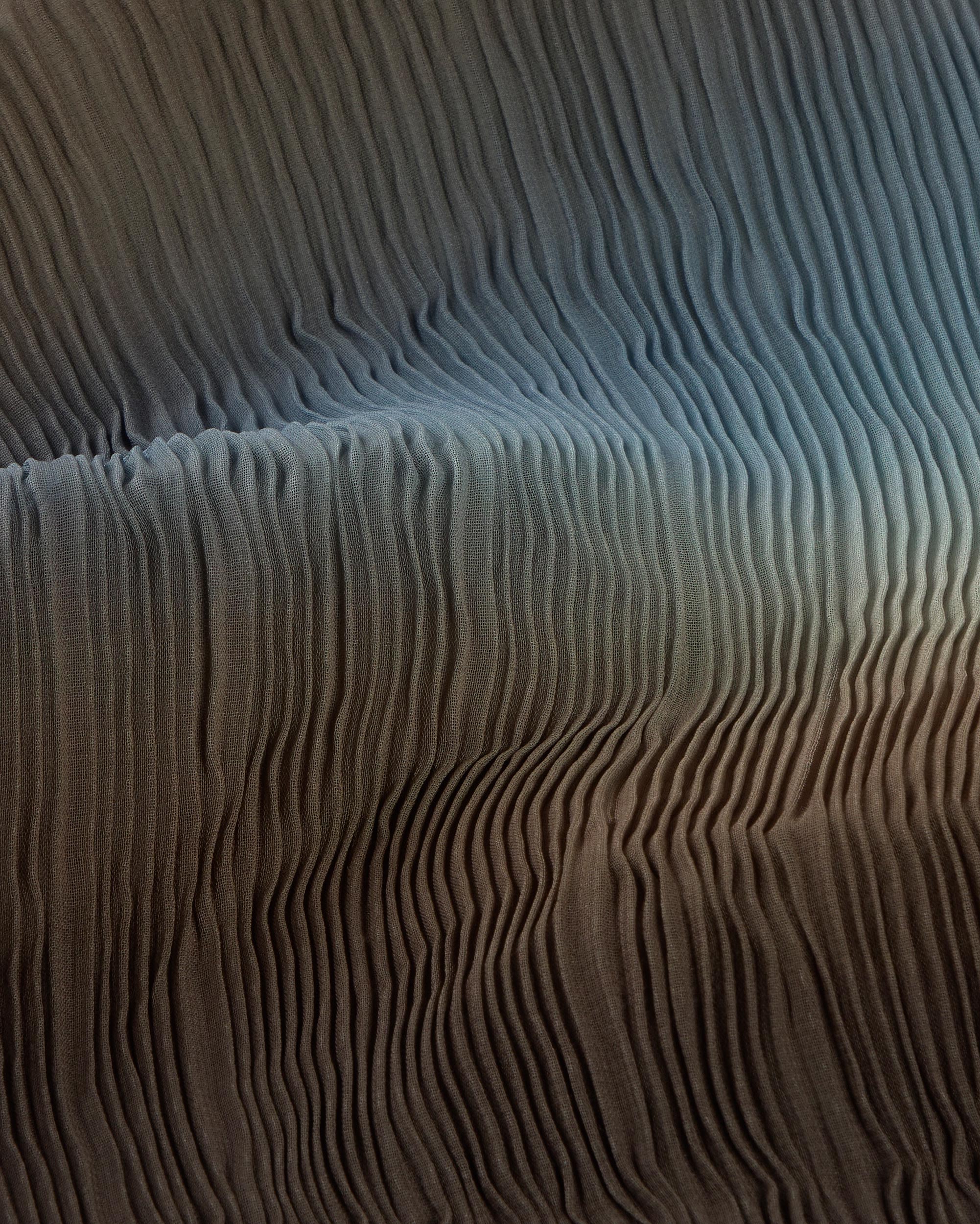 Vestido midi plisado marrón glass Miriam - Image 6