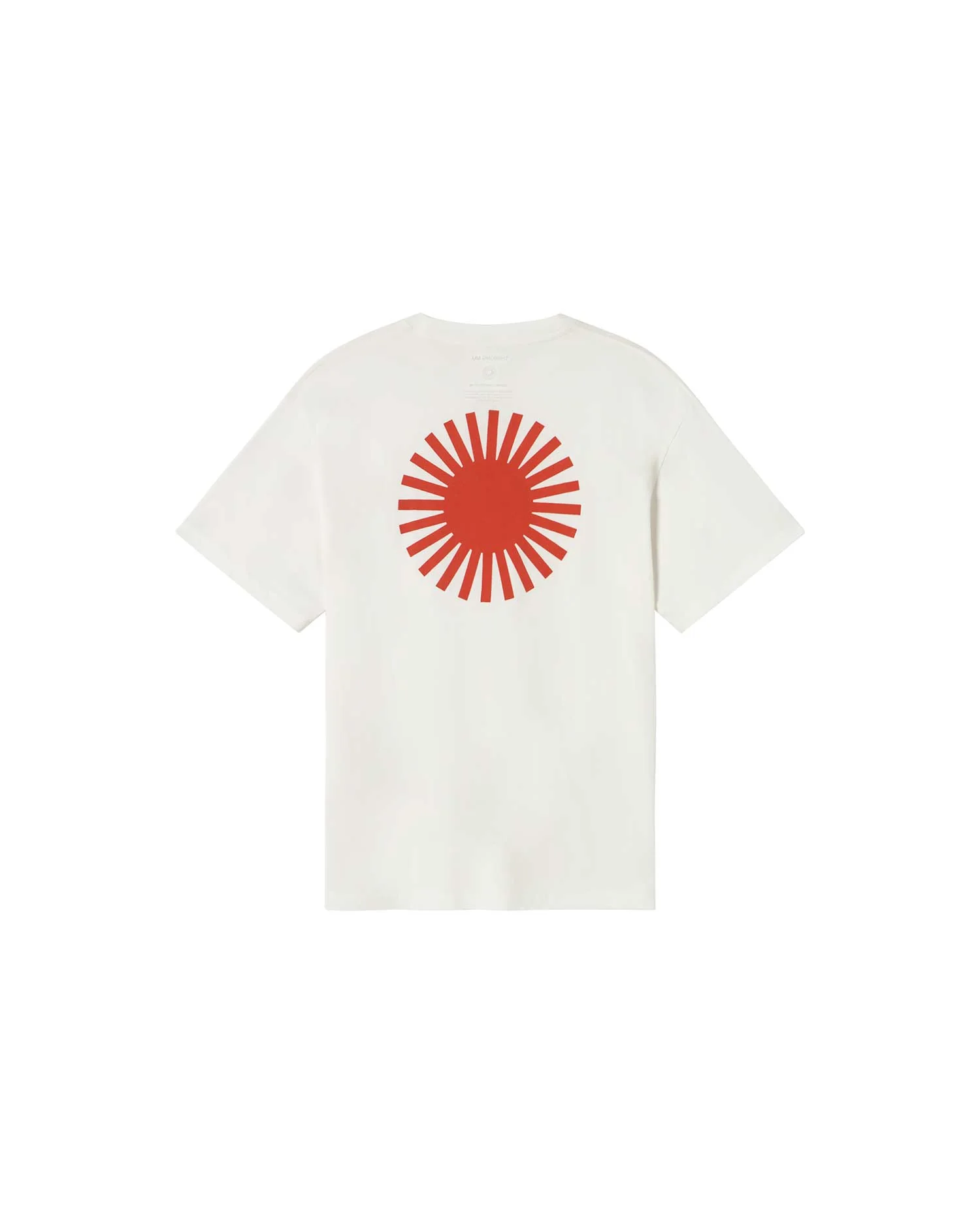 Camiseta blanca sol espalda rojo Aaron - Image 8