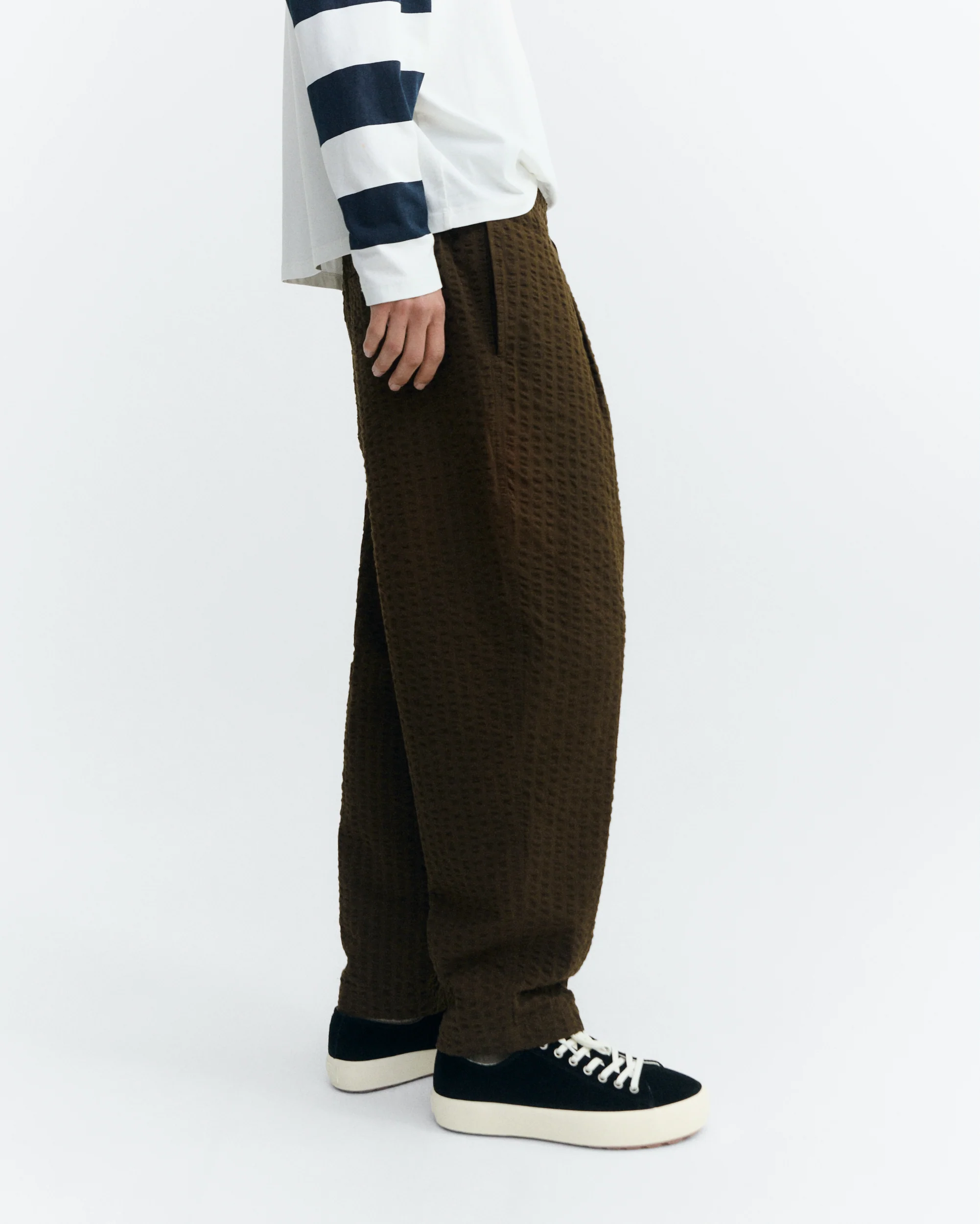 Pantalón loose seersucker marrón Luc - Image 3