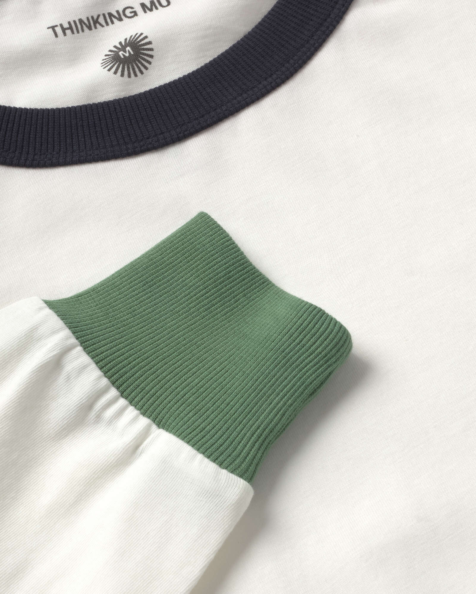 Camiseta manga larga puños verdes Emilio R - Image 6